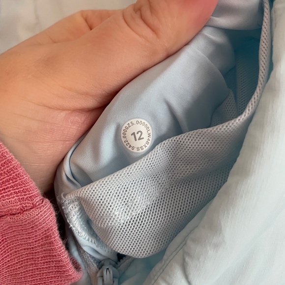 NWOT Lululemon Quilted Light Insulation Jacket 12 - Oversized - Picture 10 of 10